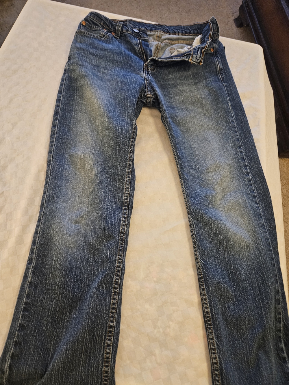Signature by Levi Strauss Men's Slim Straight Blue Jeans